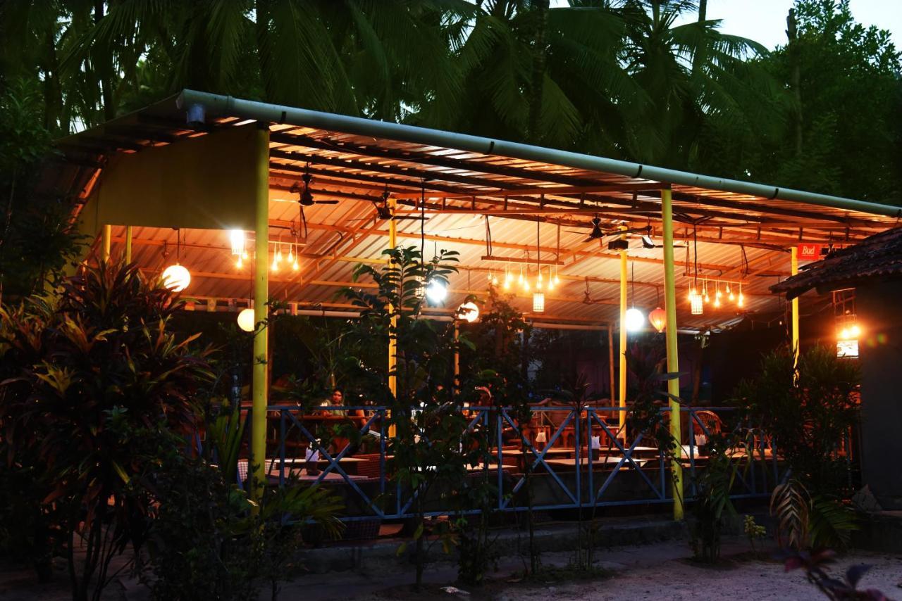 Rockit Cafe & Stay Палолем Екстериор снимка